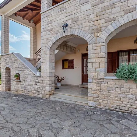 Silva Apartment Porec Exterior photo