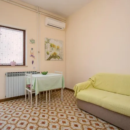 Silva Apartment Porec Exterior photo
