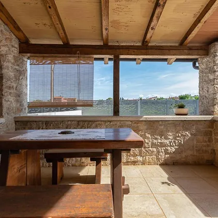 Silva Apartment Porec Exterior photo